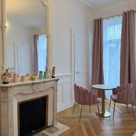 L'instant - Center - Jacuzzi Appartement
