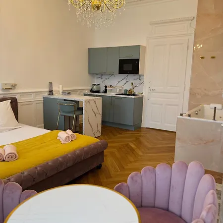 L'instant - Center - Jacuzzi Appartement